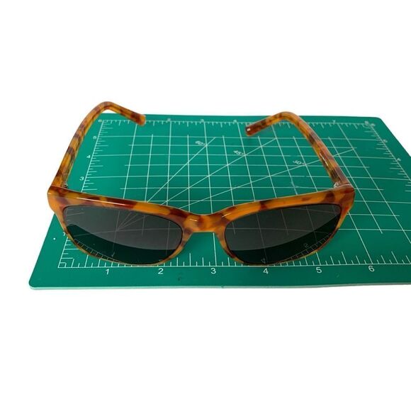 Fetch Taylor Amber Tortoise Readers Sunglasses - Picture 7 of 7